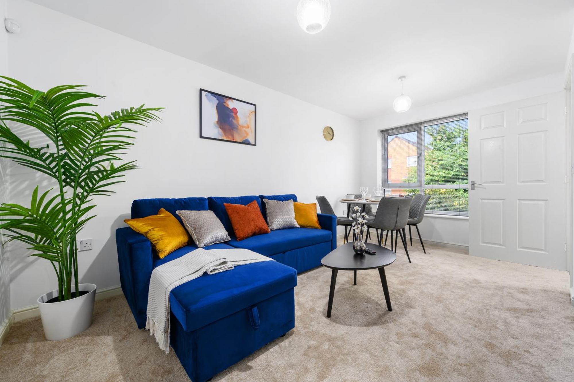 Lovely Manchester House , Quiet Neighborhood, 6Mins To Coop Live Arena, Etihad Stadium & City Centre With Wifi & Free Private Parking Exterior foto